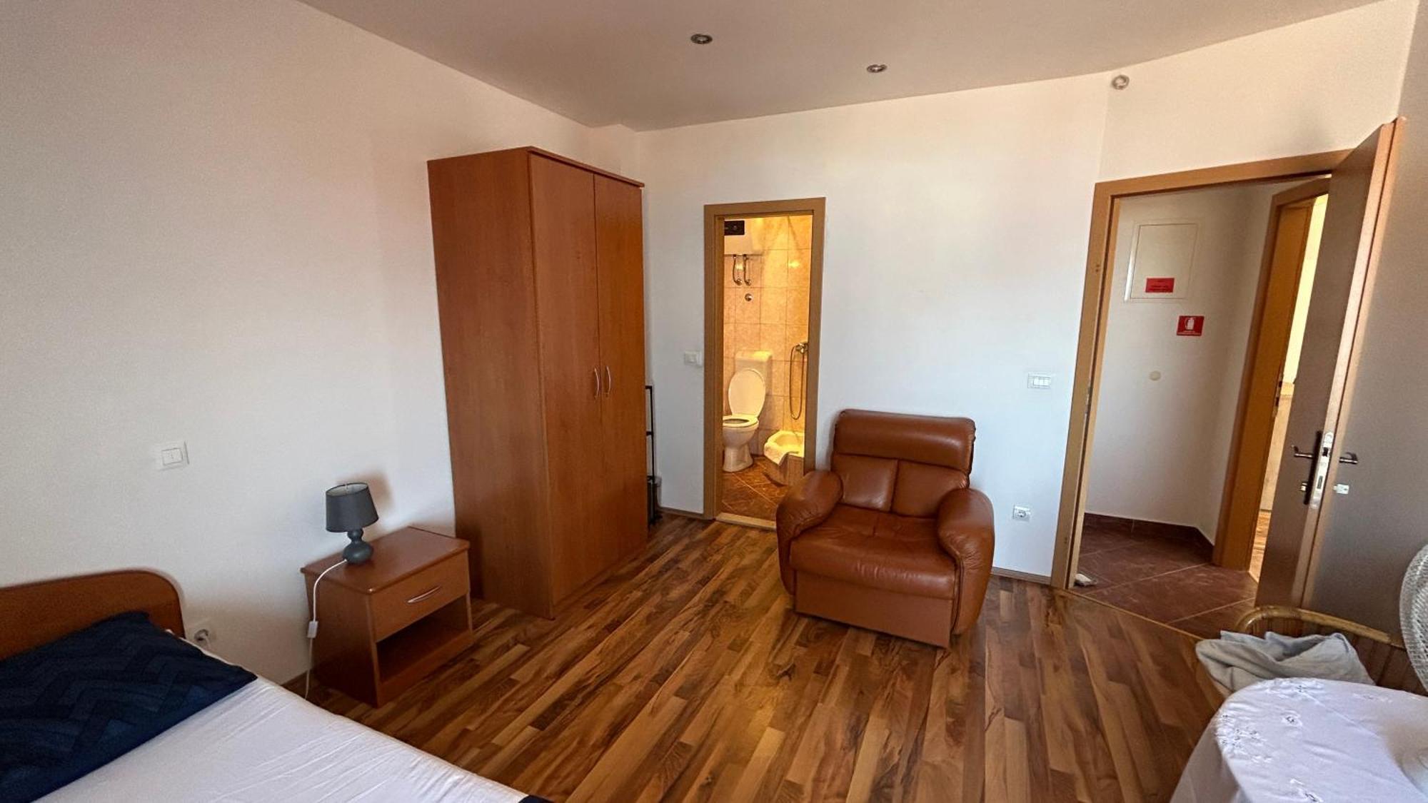 Apartman Senka Podgora Exterior foto